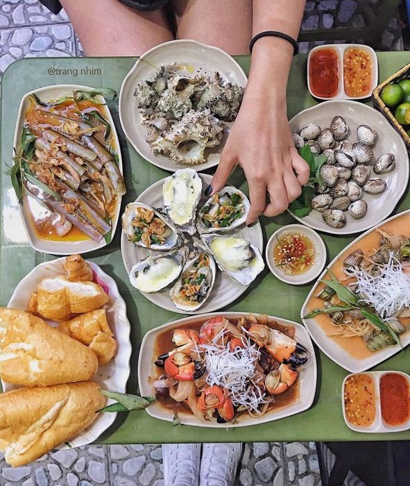 Top 7 quán ốc Hội An ngon nức lòng khách thập phương 13