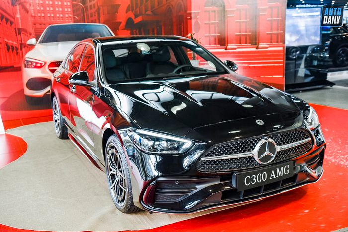 Ảnh chi tiết Mercedes-Benz C300 AMG First Edition 2022 tại đại lý c300-amg-fe-2022-10.jpg