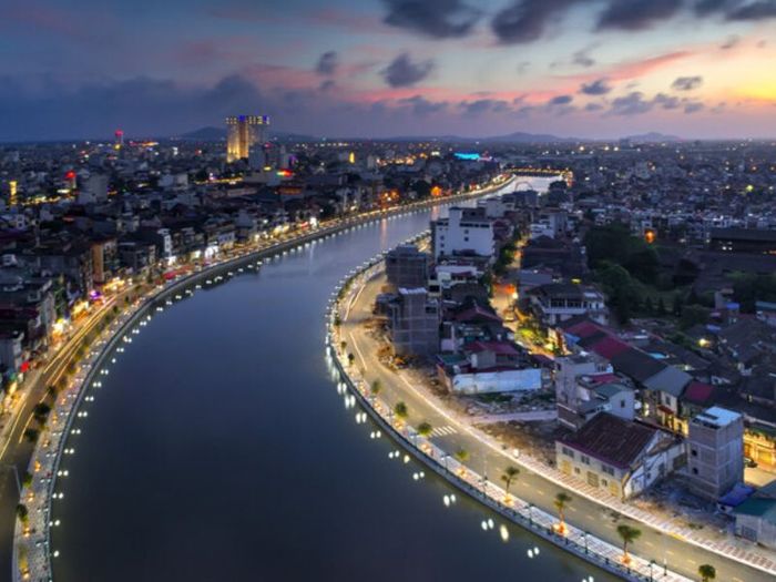 Trải nghiệm thú vị khi tham quan Phố đi bộ Hải Phòng trong chuyến du lịch đất cảng.