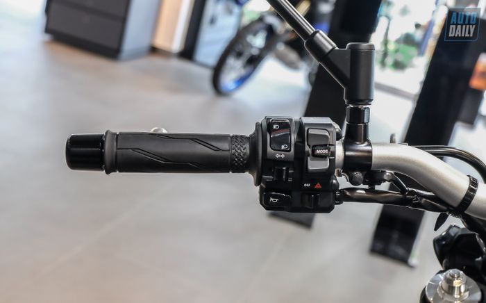 Khám phá chi tiết về Yamaha MT-09 2021 với giá từ 345 triệu đồng Yamaha MT-09 (8).jpg
