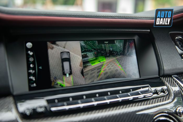 Khám phá chiếc Rolls-Royce Cullinan độ Mansory màu trắng duy nhất tại Việt Nam rolls-royce-cullinan-mansory-Mytour-21.JPG