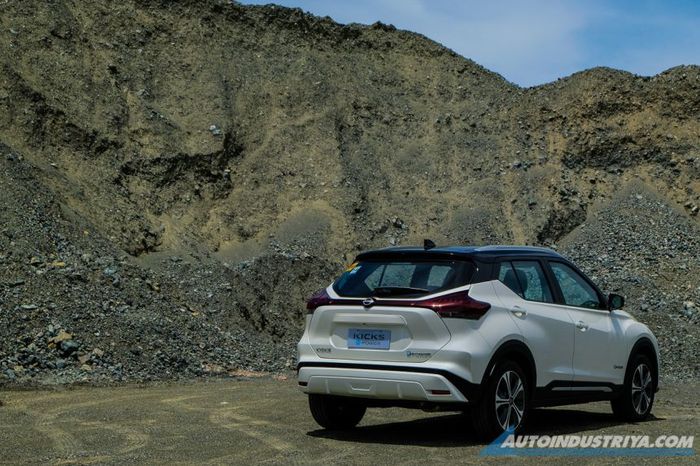Chiếc Nissan Kicks 2023 sẽ có giá từ hơn 500 triệu đồng tại Philippines và sẽ sớm ra mắt tại Việt Nam.