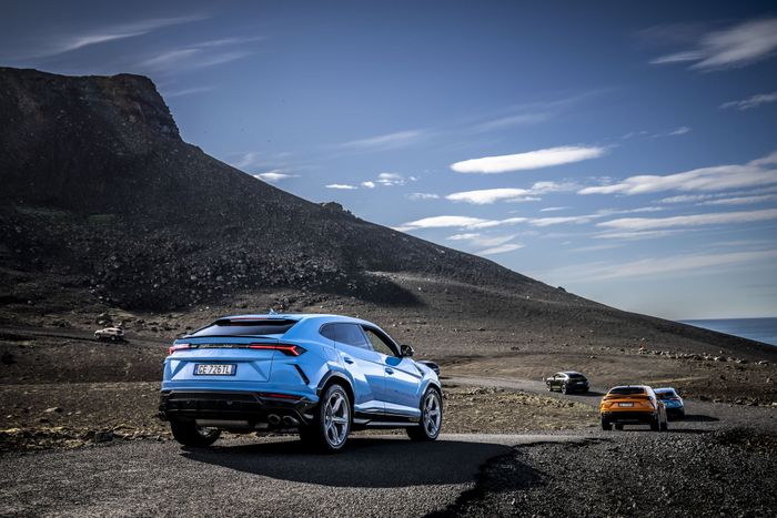 Khám phá băng đảo Iceland cùng dàn siêu SUV Lamborghini Urus lamborghini-urus-esperienza-avventura-1.jpg
