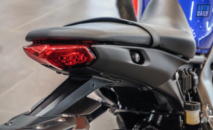 Khám phá chi tiết về Yamaha MT-09 2021 với giá từ 345 triệu đồng Yamaha MT-09 (18).jpg