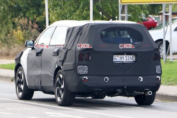 Kia Sorento Facelift sẽ áp dụng ngôn ngữ thiết kế từ EV9 kia-sorento-2024-3.webp