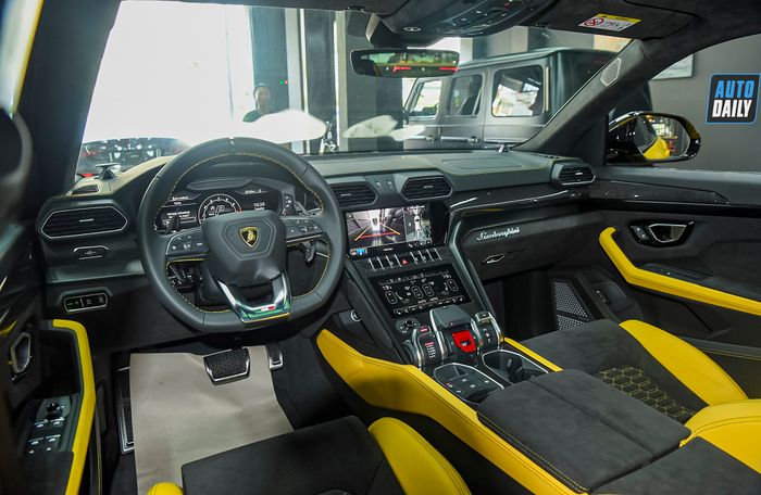 Ảnh chi tiết Lamborghini Urus Pearl Capsule 2022 đầu tiên tại Việt Nam, ảnh số 29.jpg