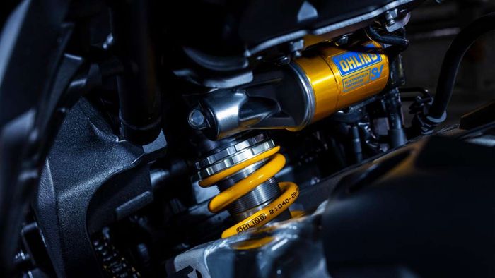 Chi tiết Yamaha MT-10 SP 2021 lấy cảm hứng từ YZF-R1M Yamaha MT-10 SP 2021 (6).jpg