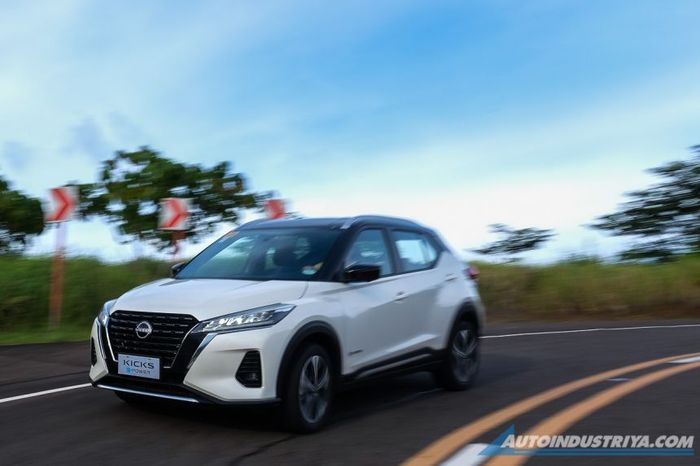 Chiếc Nissan Kicks 2023 sẽ có giá từ hơn 500 triệu đồng tại Philippines và sẽ sớm ra mắt tại Việt Nam.