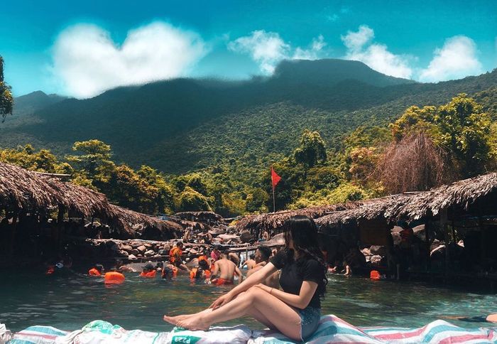 Thưởng thức dã ngoại tại Suối Voi Huế để giải nhiệt mùa hè