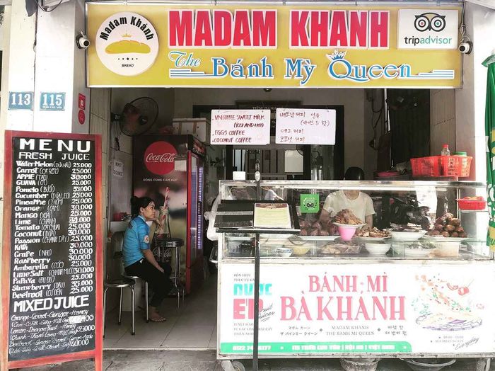 Bánh mì Madam Khánh Hội An - Trải nghiệm hương vị bánh mì tuyệt vời nhất thế giới 2