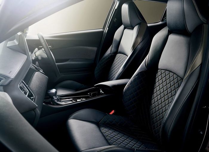 Toyota C-HR 2022 giới thiệu thêm 2 phiên bản mới nhằm tăng cường an toàn cho người tiêu dùng toyota-c-hr-10.jpg