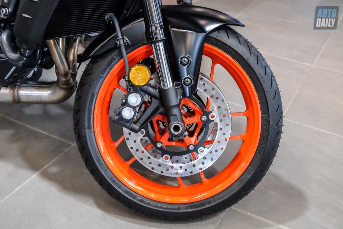 Khám phá chi tiết về Yamaha MT-09 2021 với giá từ 345 triệu đồng Yamaha MT-09 (4).jpg