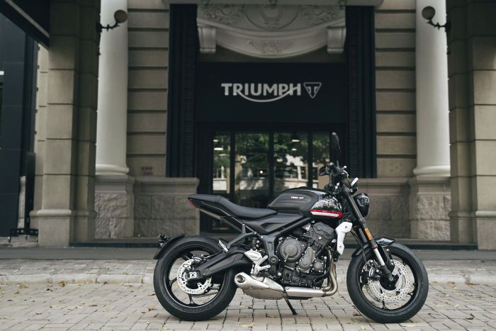 Đối đầu giữa Aprilia Tuono 660 và Triumph Trident 660: Lựa chọn nào tốt hơn? Triumph Trident 660.jpg