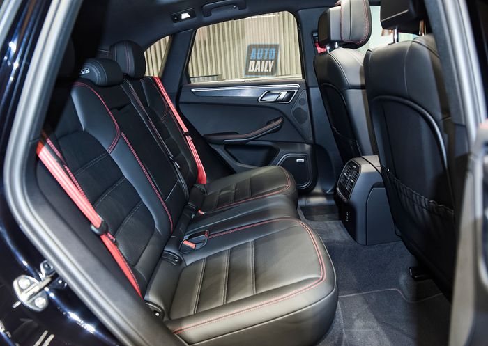Ảnh chi tiết Porsche Macan GTS 2022 với tuỳ chọn giá 5,8 tỷ đồng g23.jpg