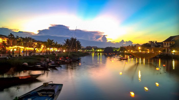 Sông Thu Bồn Hội An – Thưởng ngoạn di tích lịch sử trải dài qua phố cổ 3