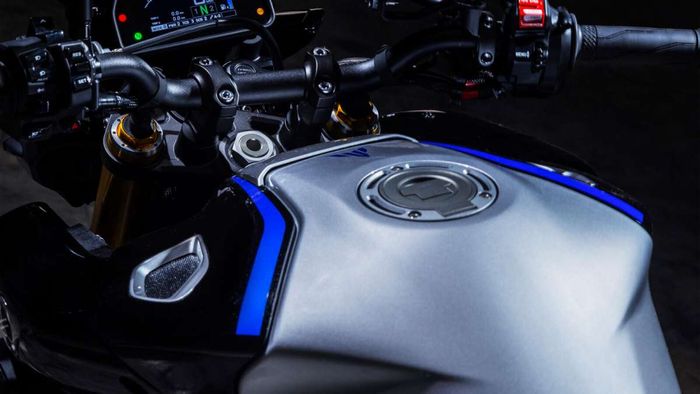 Chi tiết Yamaha MT-10 SP 2021 lấy cảm hứng từ YZF-R1M Yamaha MT-10 SP 2021 (7).jpg
