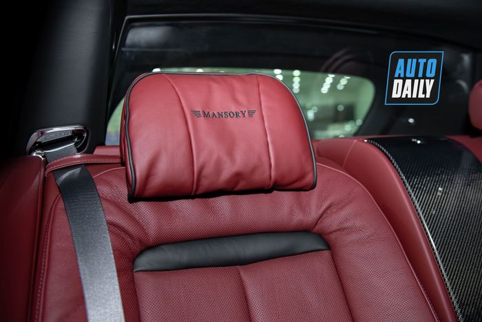 Khám phá chiếc Rolls-Royce Cullinan độ Mansory màu trắng duy nhất tại Việt Nam rolls-royce-cullinan-mansory-Mytour-24.JPG