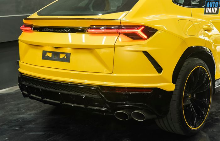 Bức ảnh chi tiết của chiếc Lamborghini Urus Pearl Capsule 2022 đầu tiên tại Việt Nam, ảnh số 14.jpg