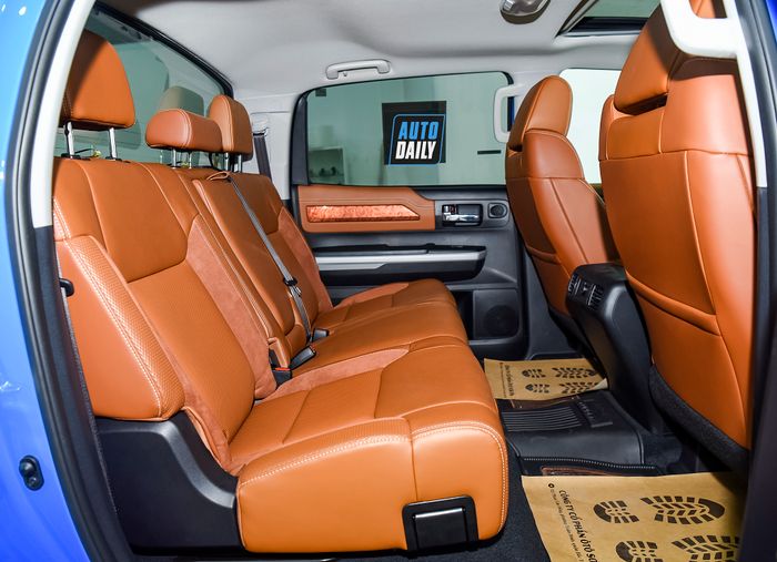 Thông tin chi tiết về Toyota Tundra 1794 2021, động cơ V8 5.7L mới về Việt Nam t29.jpg