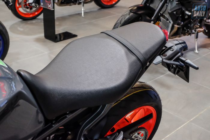 Khám phá chi tiết về Yamaha MT-09 2021 với giá từ 345 triệu đồng Yamaha MT-09 (10).jpg
