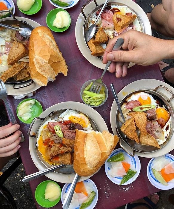 bánh mì ngon Sài Gòn