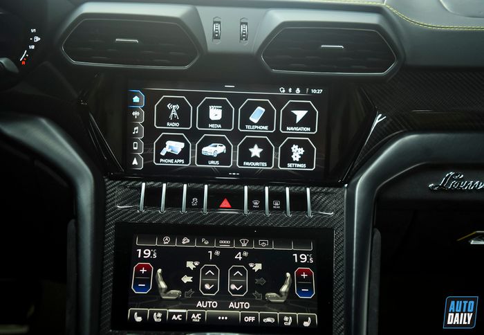 Bức hình chi tiết của chiếc Lamborghini Urus Pearl Capsule 2022 đầu tiên tại Việt Nam, ảnh số 33.jpg