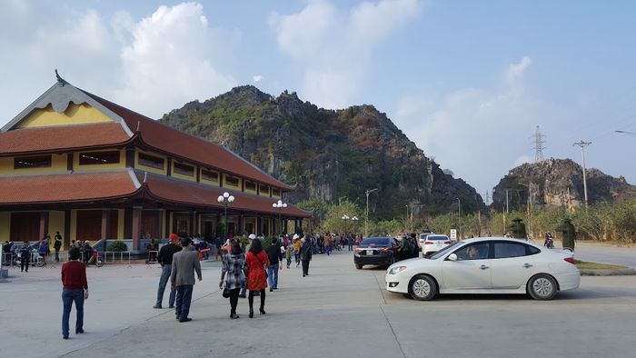 Lễ hội đặc sắc tại đền Trần Quốc Bảo Hải Phòng 8