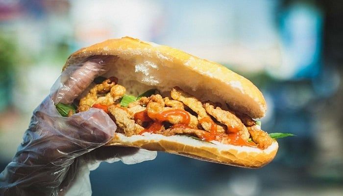 Bánh mì ngon Sài Gòn
