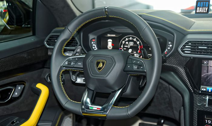 Bức hình chi tiết của chiếc Lamborghini Urus Pearl Capsule 2022 đầu tiên tại Việt Nam, ảnh số 38.jpg