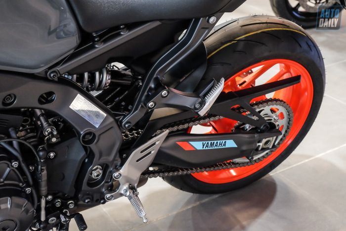Khám phá chi tiết về Yamaha MT-09 2021 với giá từ 345 triệu đồng Yamaha MT-09 (11).jpg