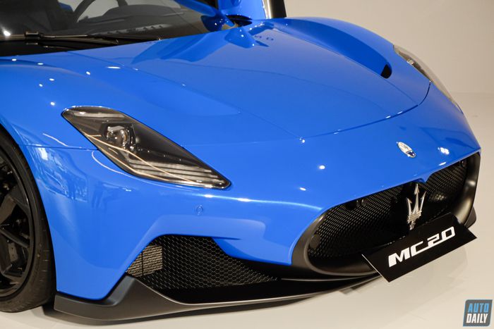 Maserati MC20 chính hãng đầu tiên về Việt Nam, có giá bán trên 16 tỷ đồng Maserati MC20 (5).jpg
