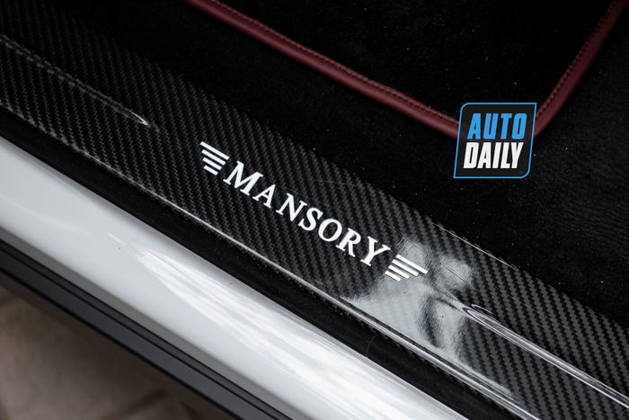 Khám phá chiếc Rolls-Royce Cullinan độ Mansory màu trắng duy nhất tại Việt Nam rolls-royce-cullinan-mansory-Mytour-31.JPG