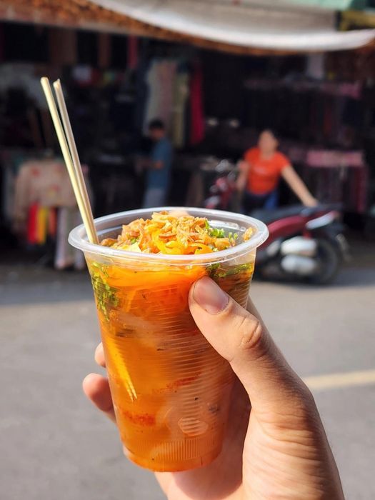 Nhiều người săn lùng Xe bột lọc siêu đắt ở Hải Phòng chỉ trong 3 giờ đã bán hết 10.000 chiếc
