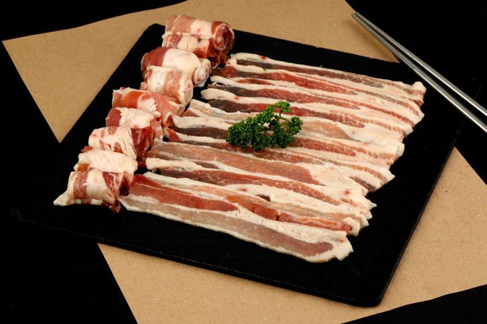 Lạc vào hương vị tuyệt vời của Samgyeopsal nổi tiếng từ xứ sở của kim chi