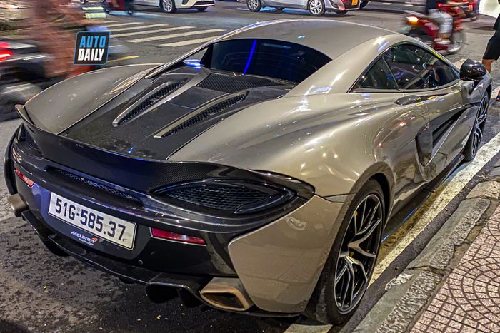 McLaren 570S trước đây của Cường Đô-la, đã 'gỡ bỏ' gói độ Vorsteiner để trở về trạng thái 'nguyên bản'.