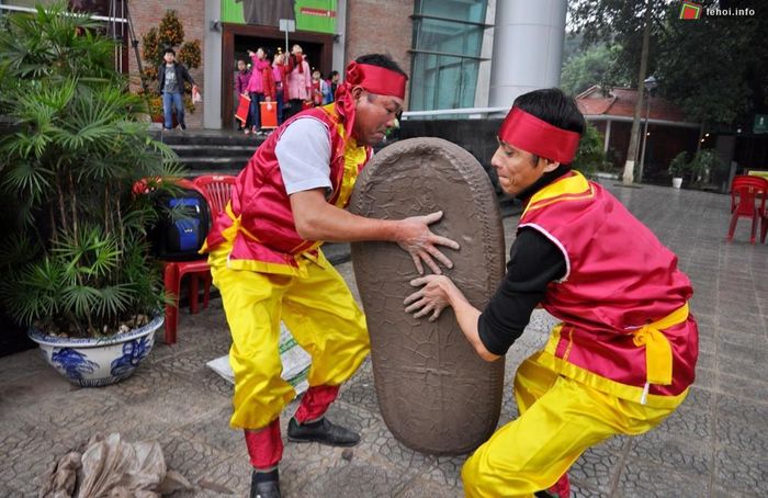 Bạn đã nghe về Lễ hội đánh pháo đất ở Hải Phòng chưa? 2