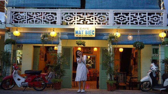 Lang thang trong phố cổ Bao Vinh một thời vang bóng ở Đàng Trong 11