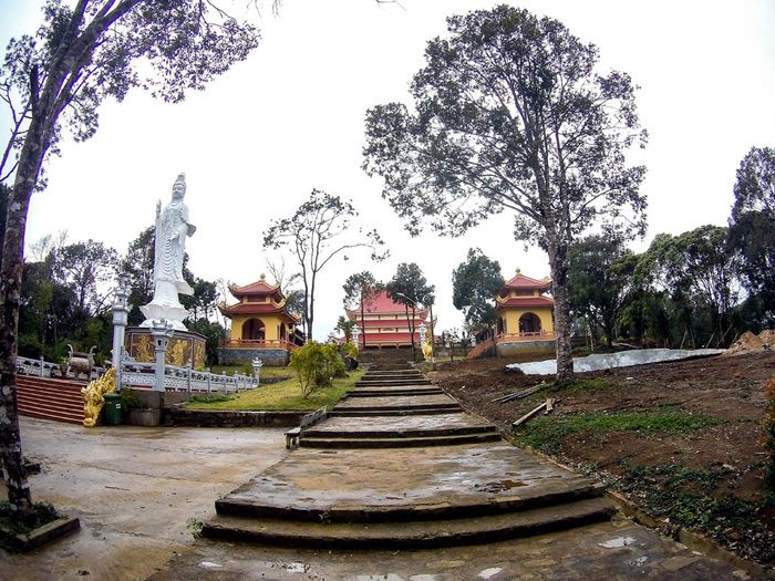 Chùa Khánh Lâm, nơi tìm về bình yên cho tâm hồn thư thái 4