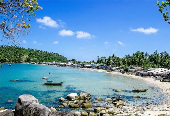Khám phá Rạch Giá với 10 địa điểm thú vị và hấp dẫn