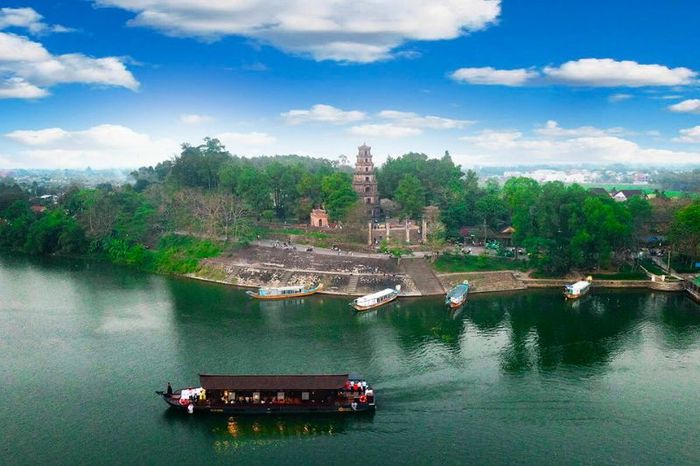 Du lịch Huế Tết Nguyên Đán 2024, bạn muốn trải nghiệm điều gì?