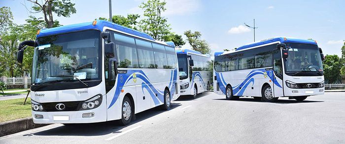 Tại sao không thuê xe du lịch đi lại ở Huế? 2