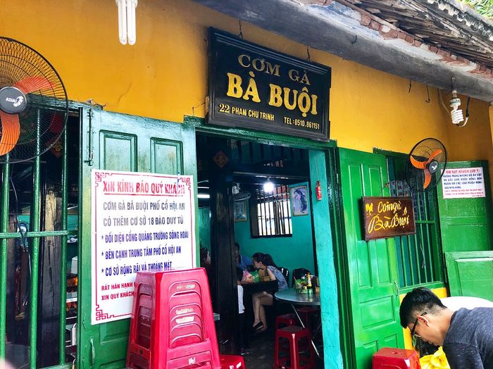 Top 10 món ăn vặt Hội An ngon lạc lối 14