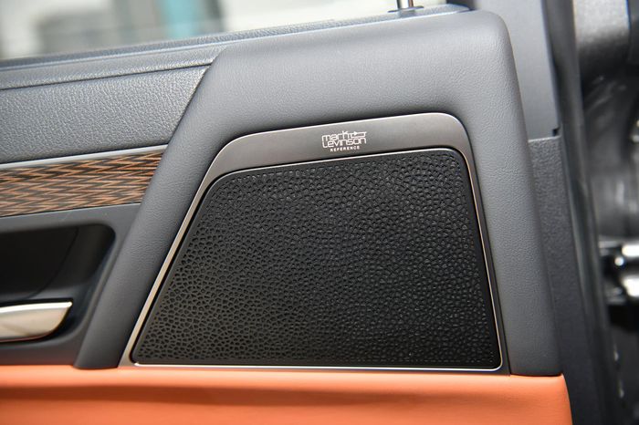 Thông tin chi tiết về Lexus LX600 Ultra Luxury 2022 nhập tư nhân về Việt Nam 281748858-1363061287531162-1922780967026098189-n.jpeg