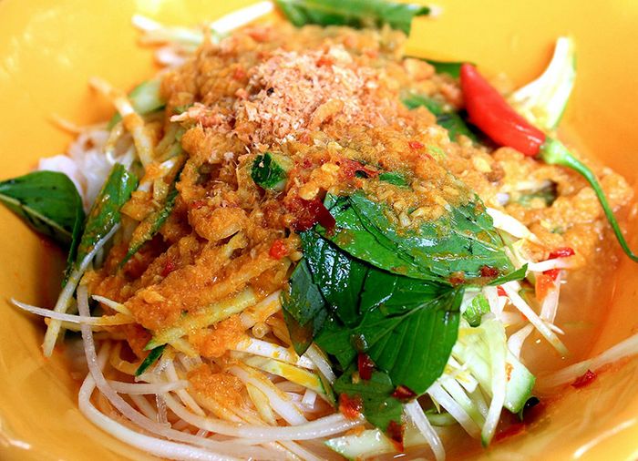 Kinh nghiệm du lịch Hà Tiên: Ăn gì và chơi gì?