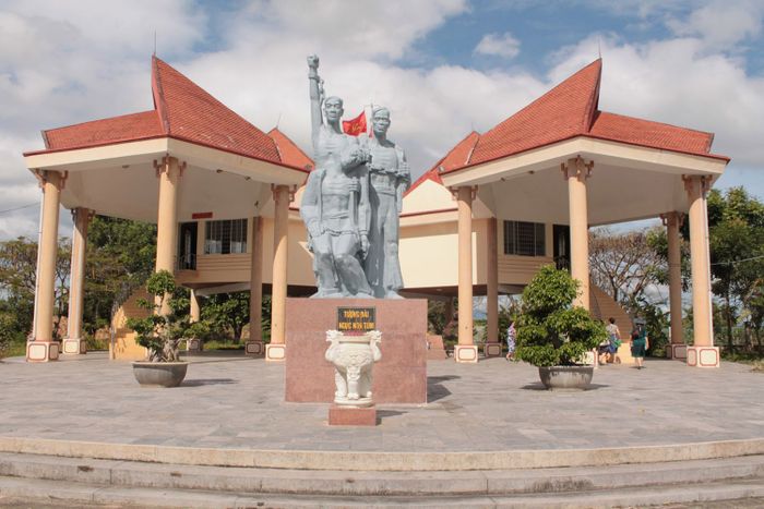 Lịch trình Kon Tum - Măng Đen 2N1D chi tiết từ A đến Z 13