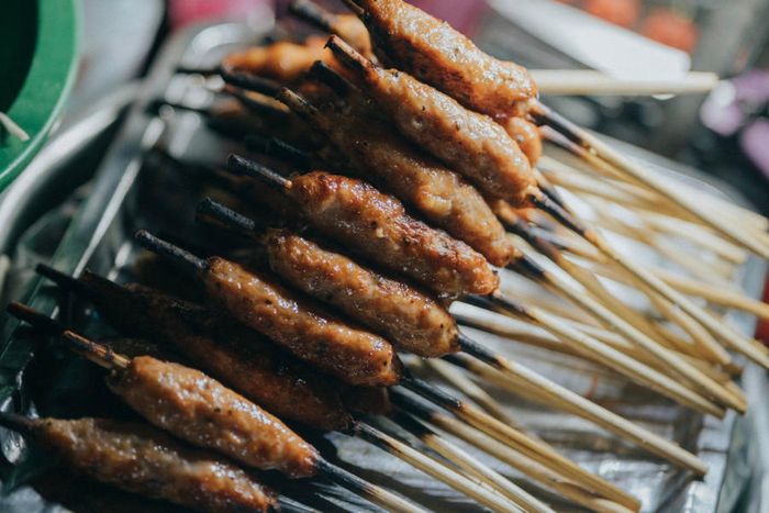 Khám phá nét sống nhộn nhịp của Huế khi đêm về tại Chợ Đông Ba 11