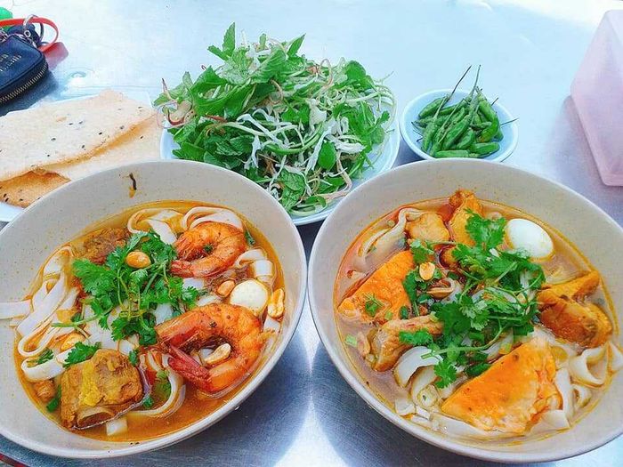 Khám phá chi phí cho chuyến du lịch tự túc tới Hội An cho những người yêu thích khám phá 13