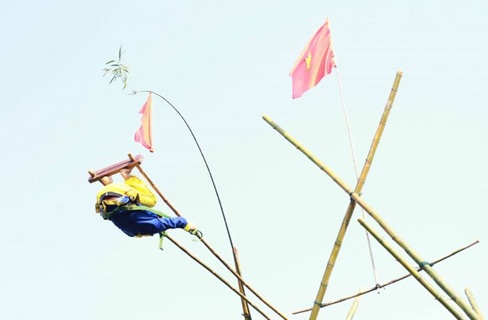 Lễ hội Đu Tiên - Nét đẹp truyền thống của làng Gia Viên, Thừa Thiên - Huế 11
