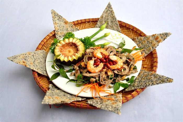 Mọi thông tin cần biết về món vả trộn Huế 3