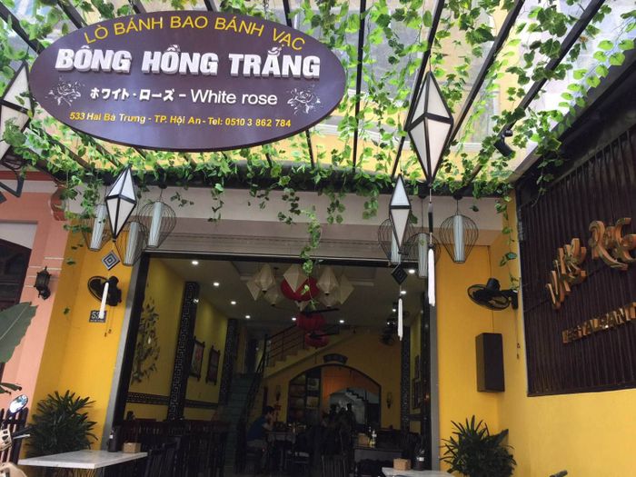 Top 10 món ăn vặt Hội An ngon lạc lối 8